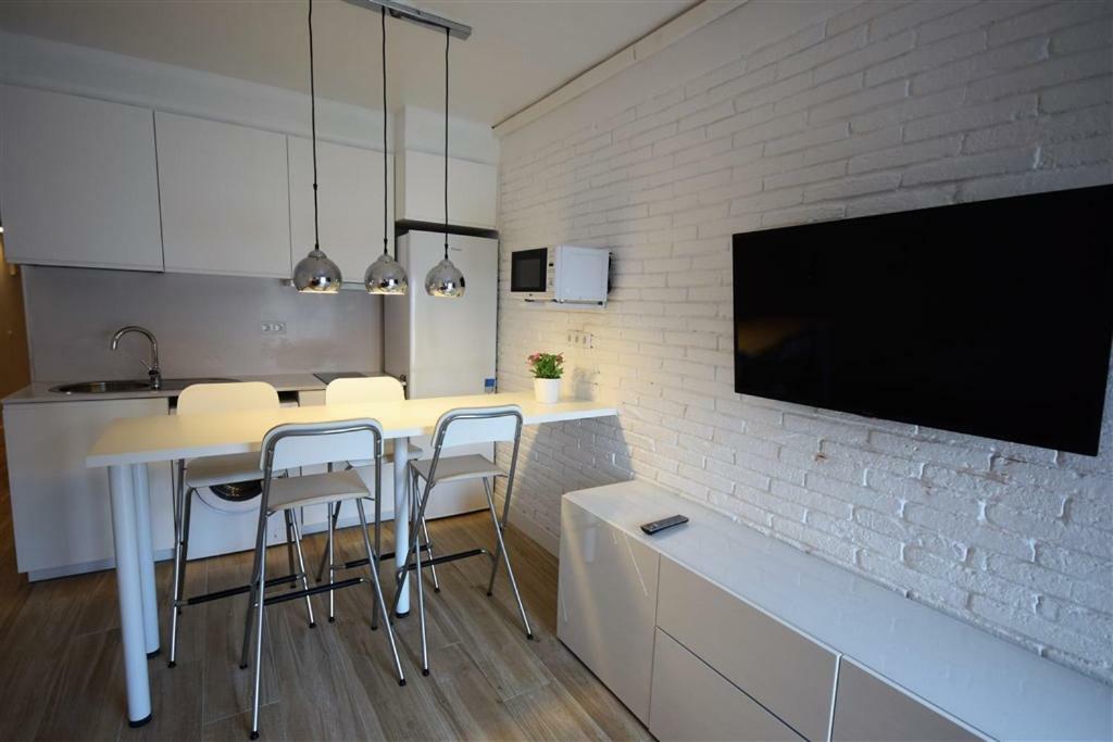 Apartamento Playa Mar Castelldefels Esterno foto